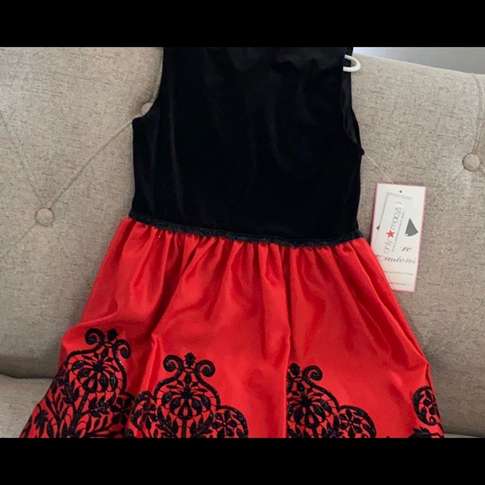 Little Girls Black/Red Embellished Velvet Dress
